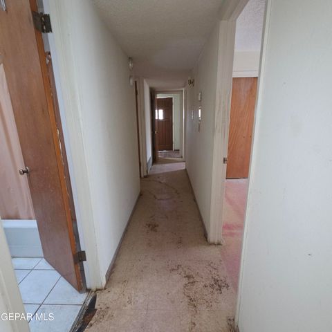 9553 POINCIANA Street, El Paso, TX 79924