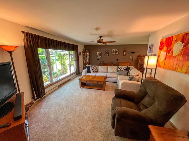 1239 N 122nd STREET, Wauwatosa, WI 53226