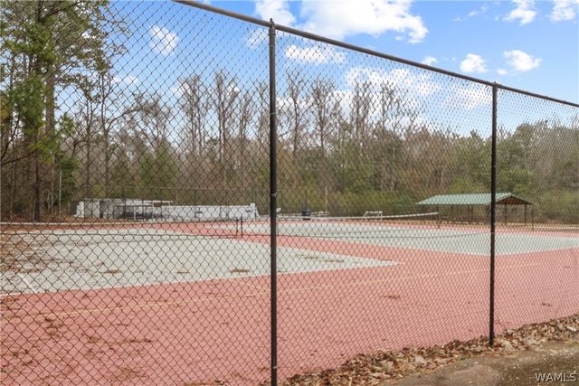 5711 Golden Pond, Northport, AL 35473