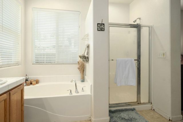 454 E Sierra Avenue, Reedley, CA 93654