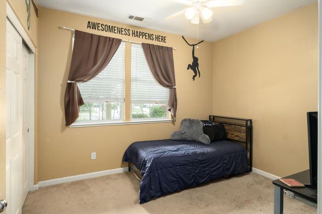 454 E Sierra Avenue, Reedley, CA 93654