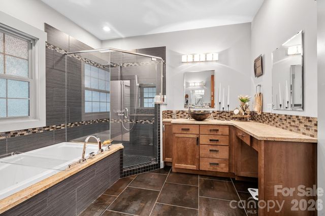 38 Little Forest Drive, Asheville, NC 28806