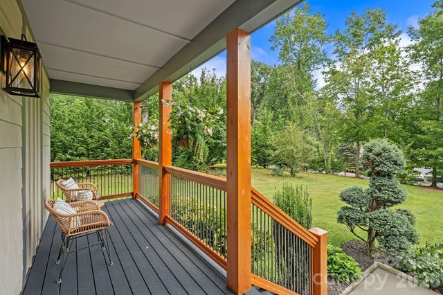 38 Little Forest Drive, Asheville, NC 28806