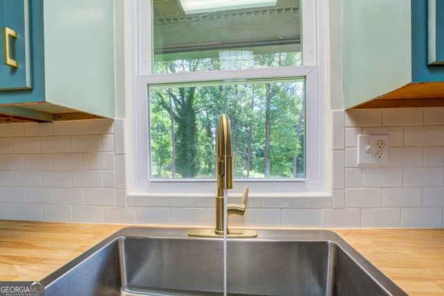 1288 Elva Drive SW, South Fulton, GA 30331