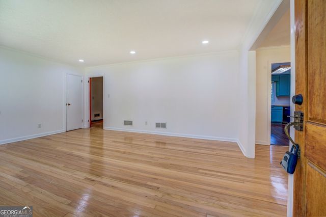 1288 Elva Drive SW, South Fulton, GA 30331