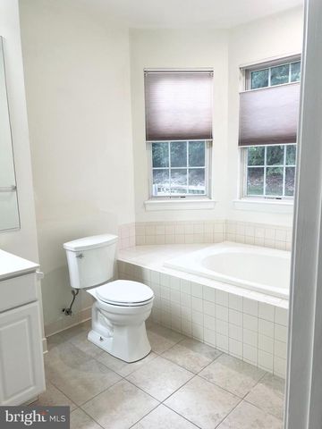 7816 AYLESFORD LN, Laurel, MD 20707