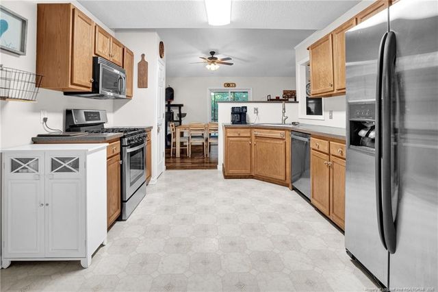 1645 N Stonegate, Sanford, NC 27332
