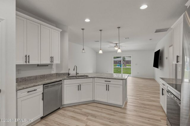 5015 HERTON Drive, Jacksonville, FL 32258