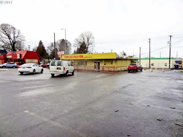 7332 Ne M L KING Blvd, Portland, OR 97211