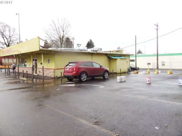 7332 Ne M L KING Blvd, Portland, OR 97211