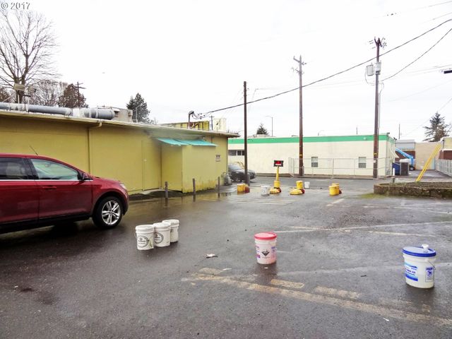 7332 Ne M L KING Blvd, Portland, OR 97211