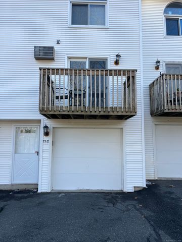 585 Park Road 11-2, Waterbury, CT 06708