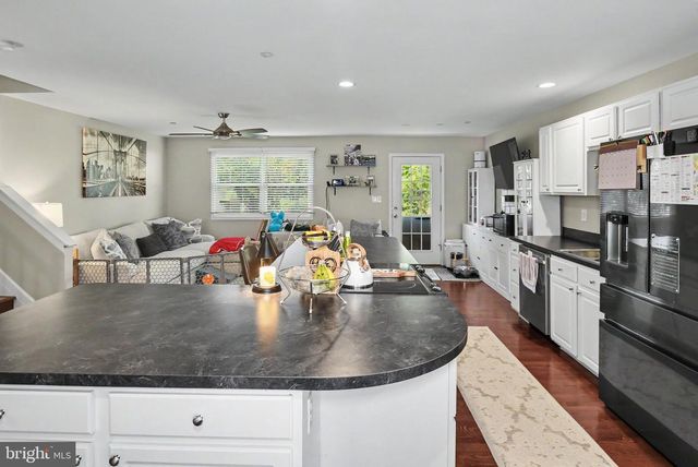 422 PORPOISE LN, Riva, MD 21140