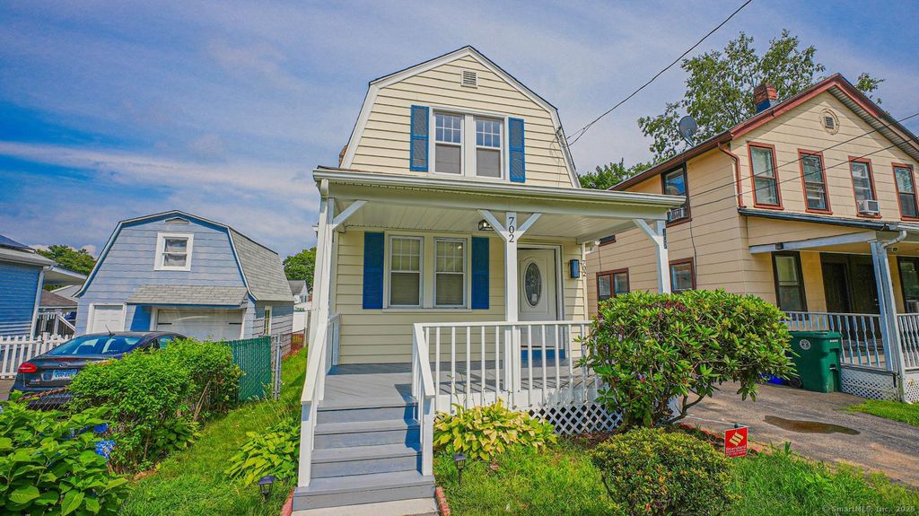 702 King Street, Stratford, CT 06614