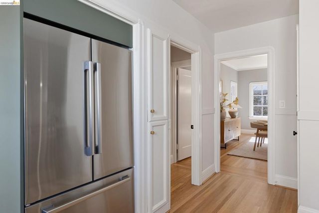 348 Jerome Ave, Piedmont, CA 94610