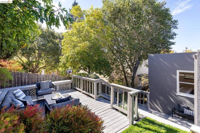 348 Jerome Ave, Piedmont, CA 94610
