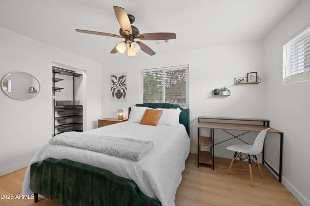 9829 N 4TH Avenue, Phoenix, AZ 85021