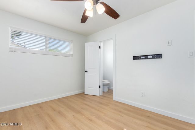 9829 N 4TH Avenue, Phoenix, AZ 85021