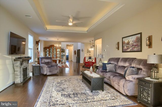 646 REPUBLIC WAY, Mechanicsburg, PA 17050