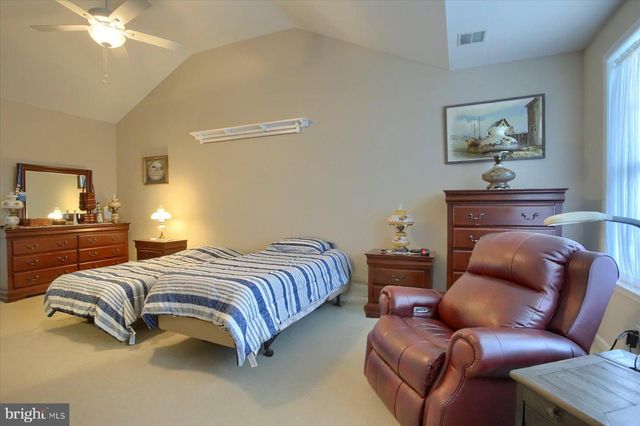 646 REPUBLIC WAY, Mechanicsburg, PA 17050