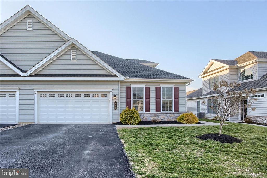 646 REPUBLIC WAY, Mechanicsburg, PA 17050