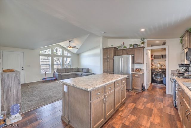 4893 East Twain Avenue, Las Vegas, NV 89121