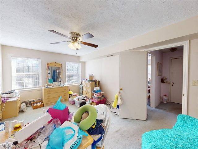 19406 Van Aken Boulevard 104, Shaker Heights, OH 44122