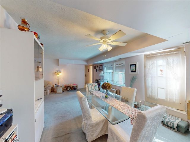 19406 Van Aken Boulevard 104, Shaker Heights, OH 44122