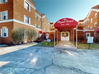 19406 Van Aken Boulevard 104, Shaker Heights, OH 44122