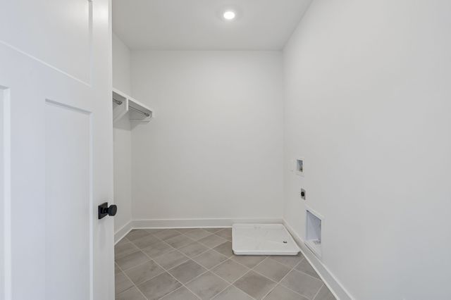 2068 Whitney Ave, Nashville, TN 37210