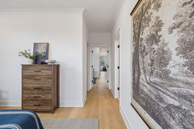 2068 Whitney Ave, Nashville, TN 37210