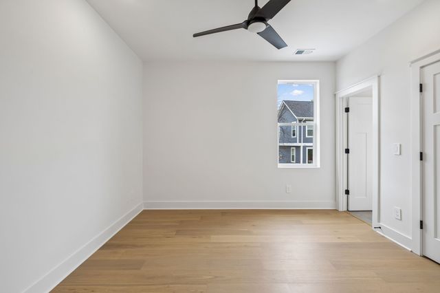 2068 Whitney Ave, Nashville, TN 37210