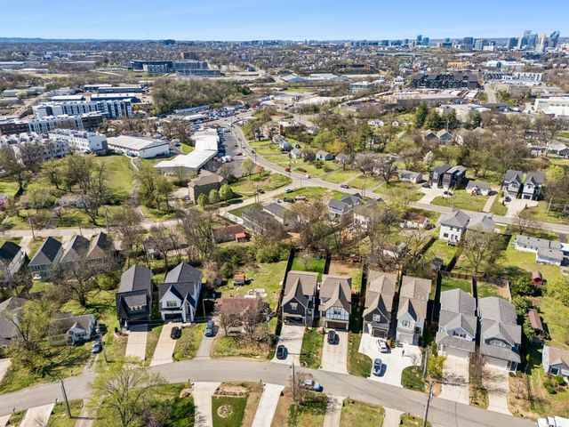 2068 Whitney Ave, Nashville, TN 37210