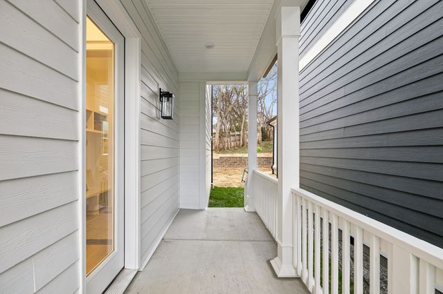 2068 Whitney Ave, Nashville, TN 37210