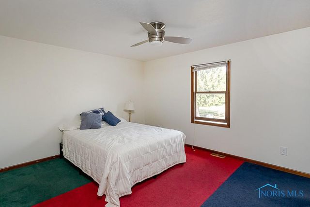 7040 Country Creek Road, Maumee, OH 43537