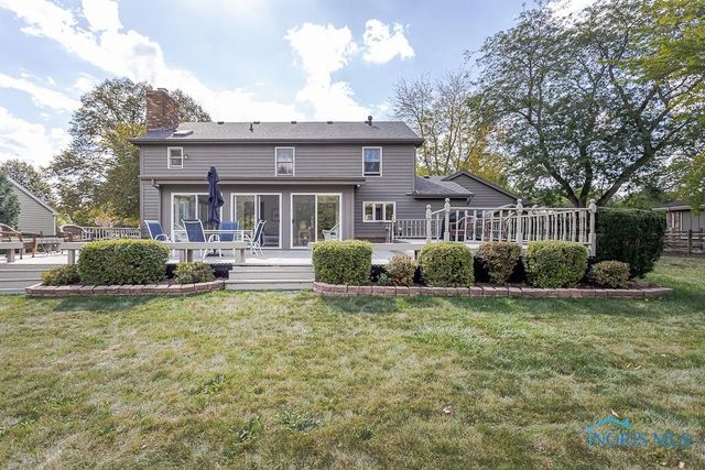 7040 Country Creek Road, Maumee, OH 43537