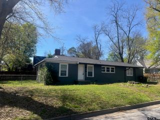 700 W 2nd Street, Tyler, TX 75701