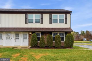 4546-48 ROSEMARIE DR, Bensalem, PA 19020