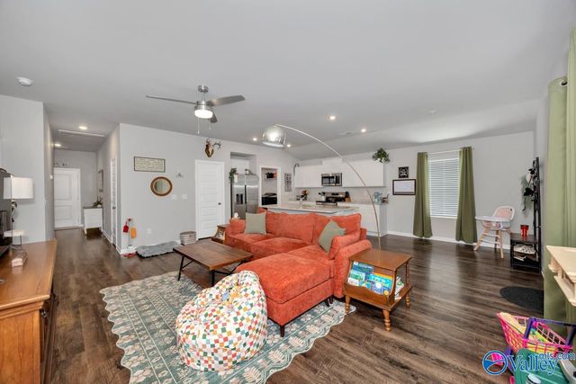 121 Olde Hearth Road, New Market, AL 35761