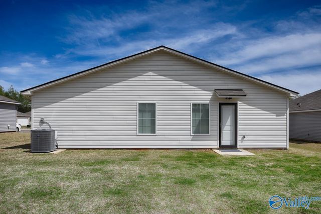 121 Olde Hearth Road, New Market, AL 35761