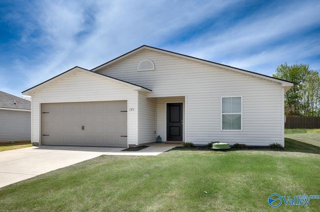 121 Olde Hearth Road, New Market, AL 35761