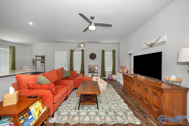 121 Olde Hearth Road, New Market, AL 35761