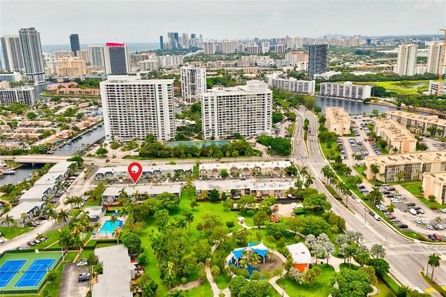 2307 NE 7th Street 40, Hallandale Beach, FL 33009