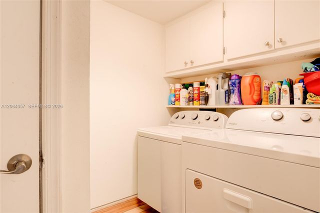 2307 NE 7th Street 40, Hallandale Beach, FL 33009