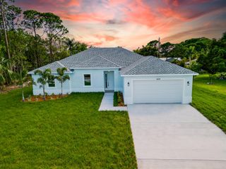 206 SW Voltair Terrace, Port St Lucie, FL 34984