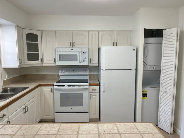 234 Oleander Avenue 5, Palm Beach, FL 33480