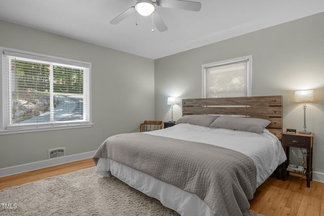 107 Ledge Lane, Chapel Hill, NC 27514