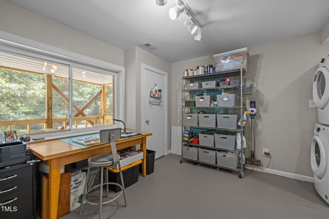 107 Ledge Lane, Chapel Hill, NC 27514