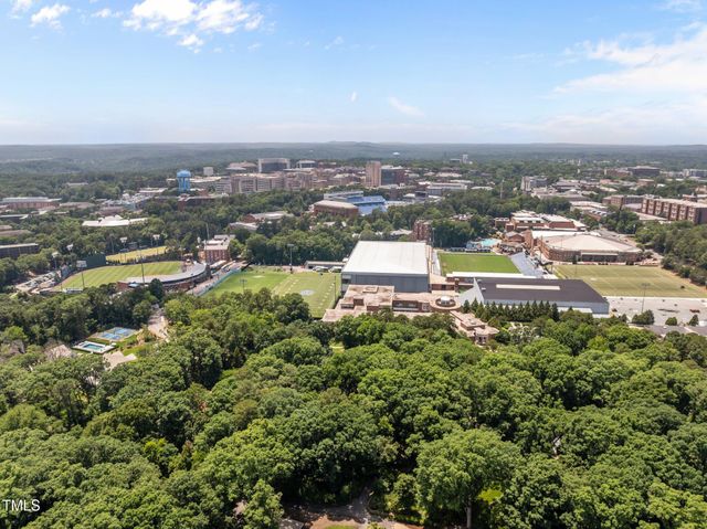 107 Ledge Lane, Chapel Hill, NC 27514