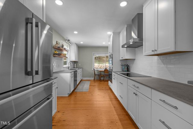 107 Ledge Lane, Chapel Hill, NC 27514